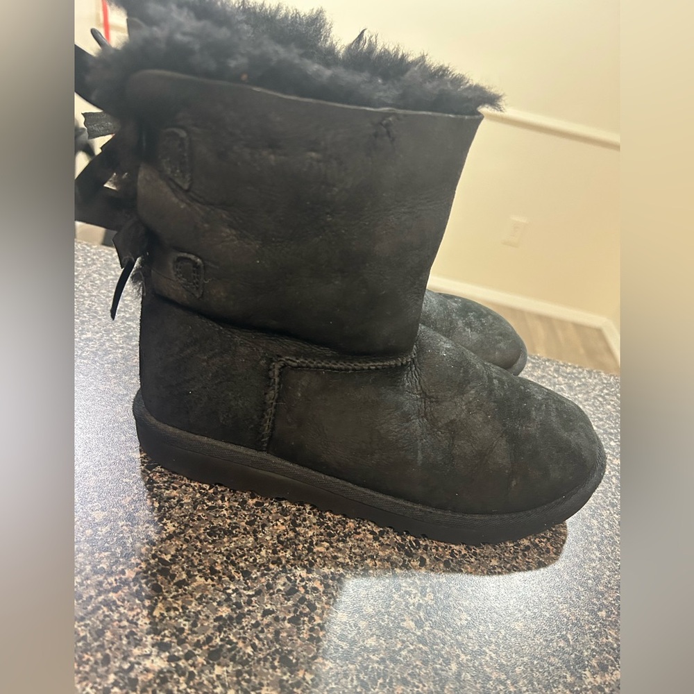 UGG Black Bailey Bow ll Big Kids Boots